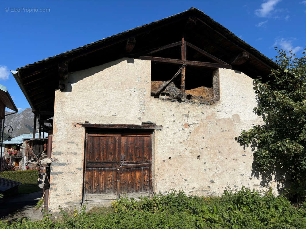 Maison à SAINT-MARTIN-DE-BELLEVILLE