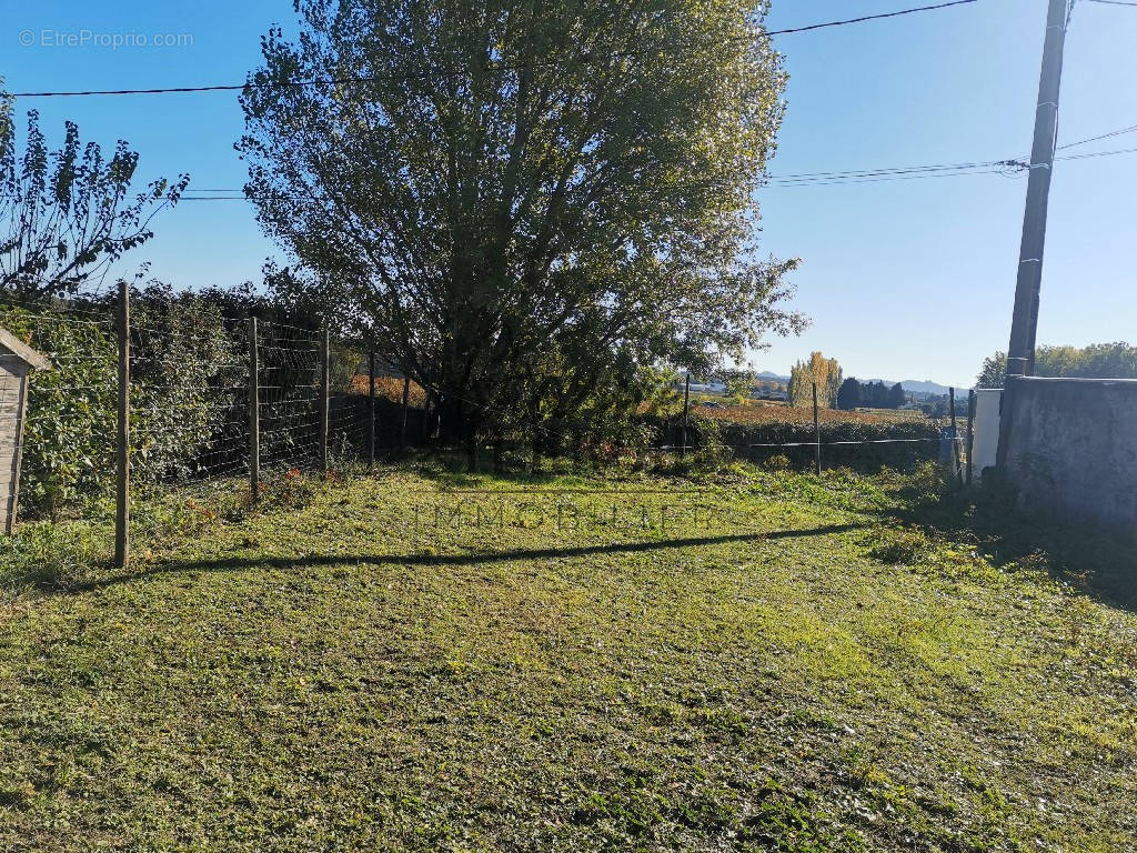 Terrain à UZES