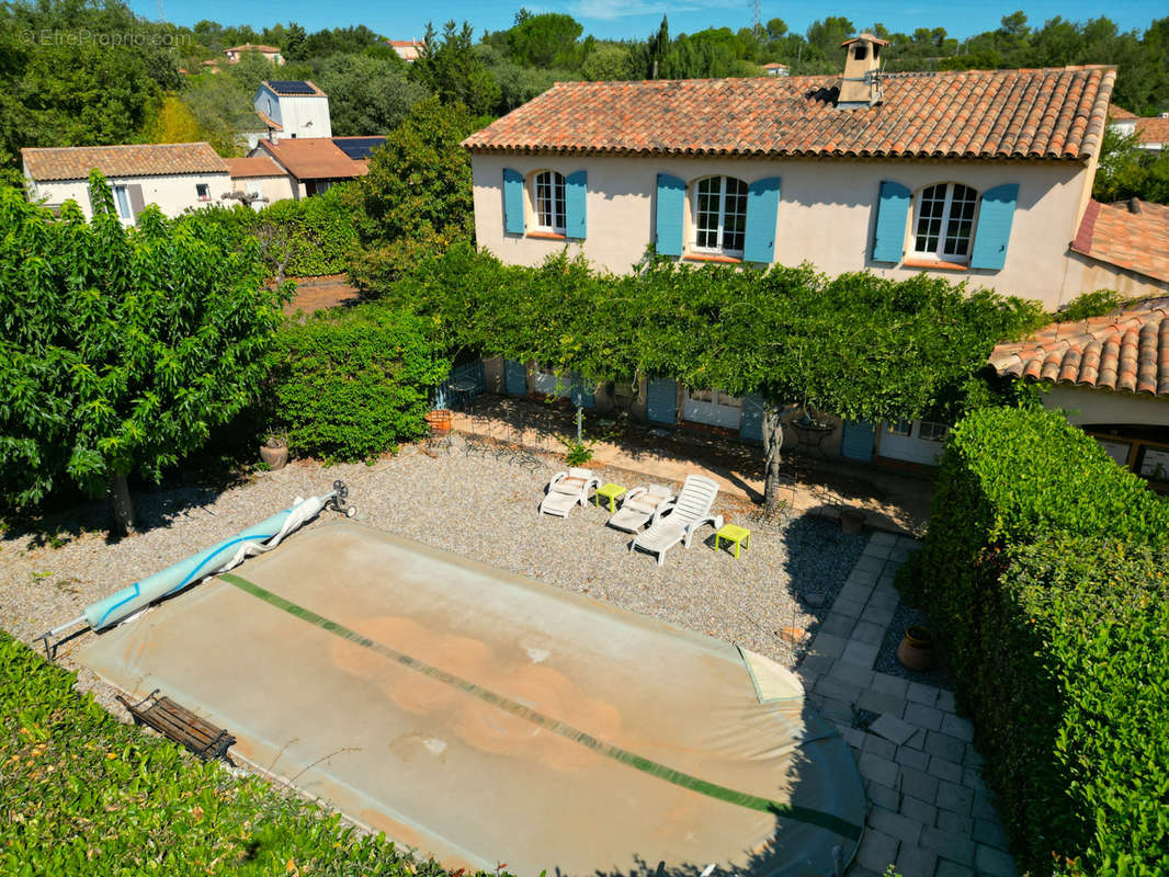 Maison à SAINT-MAXIMIN-LA-SAINTE-BAUME