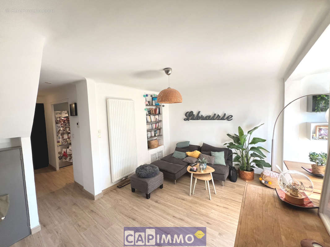 Appartement à HYERES