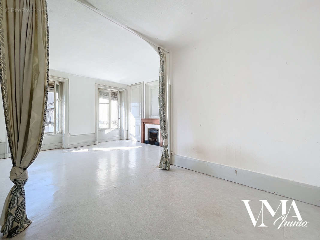 Appartement à LYON-3E