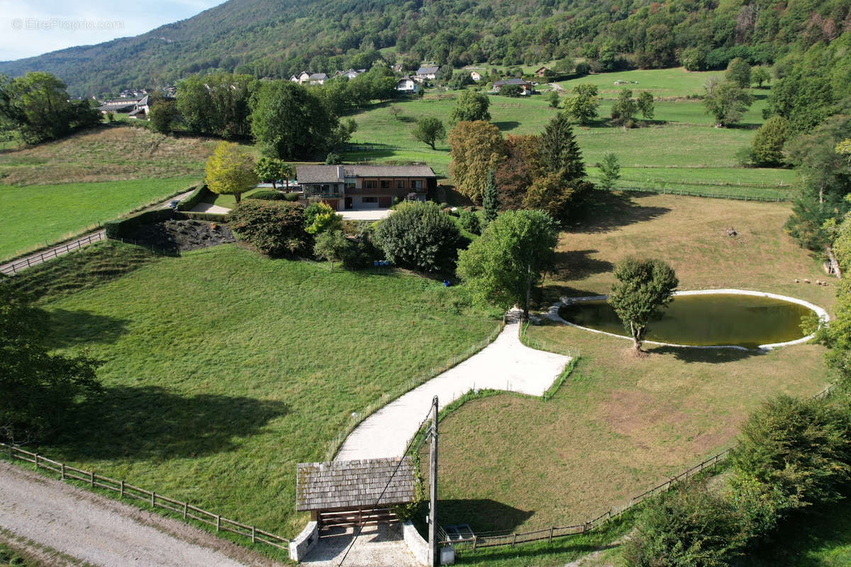 Maison à AIX-LES-BAINS