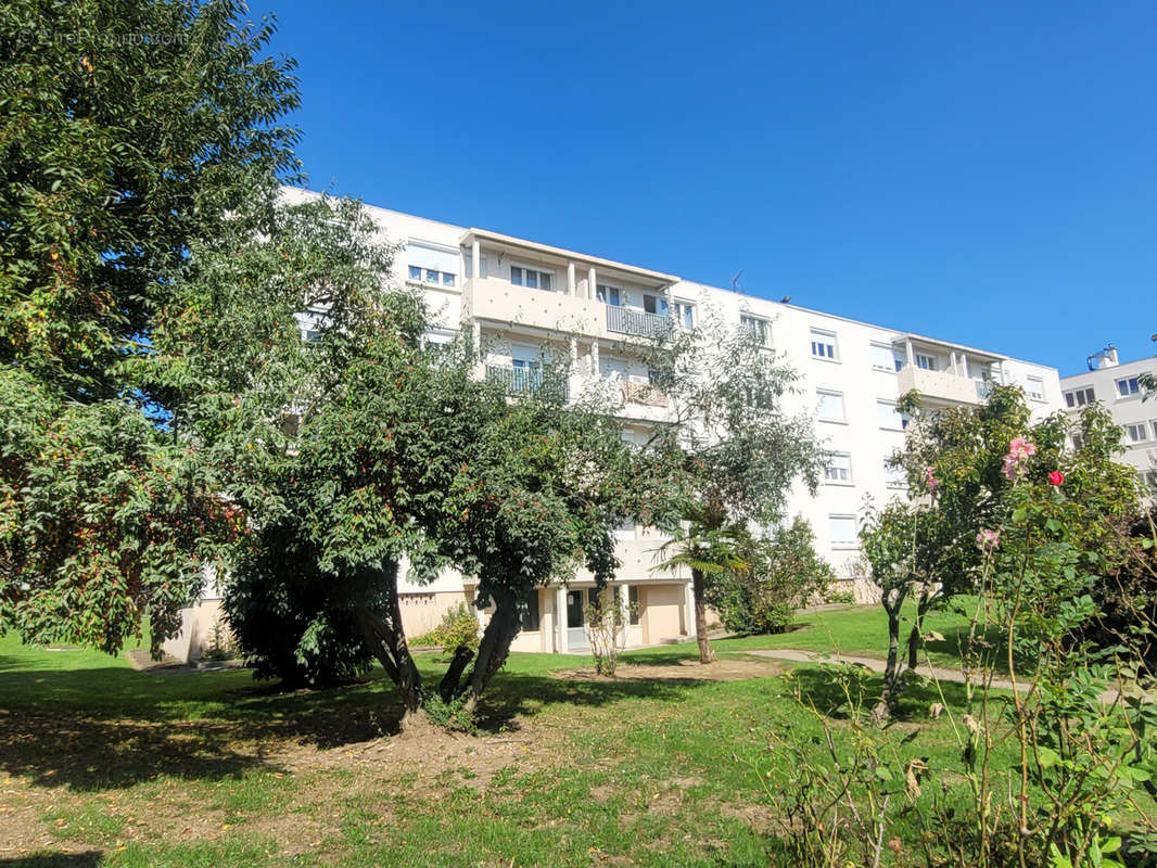 Appartement à VILLIERS-LE-BEL