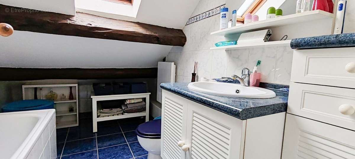 Appartement à BEYNES