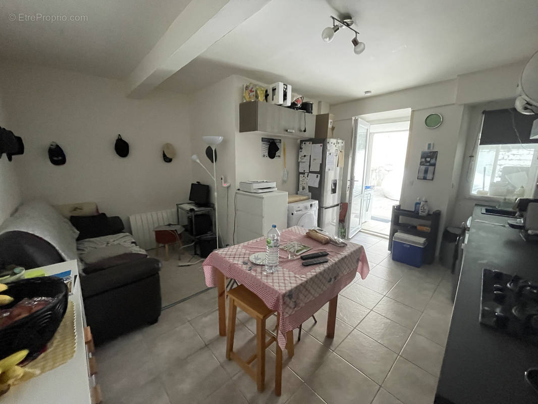 Appartement à LEUDEVILLE