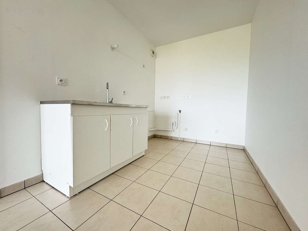 Appartement à BEZANNES