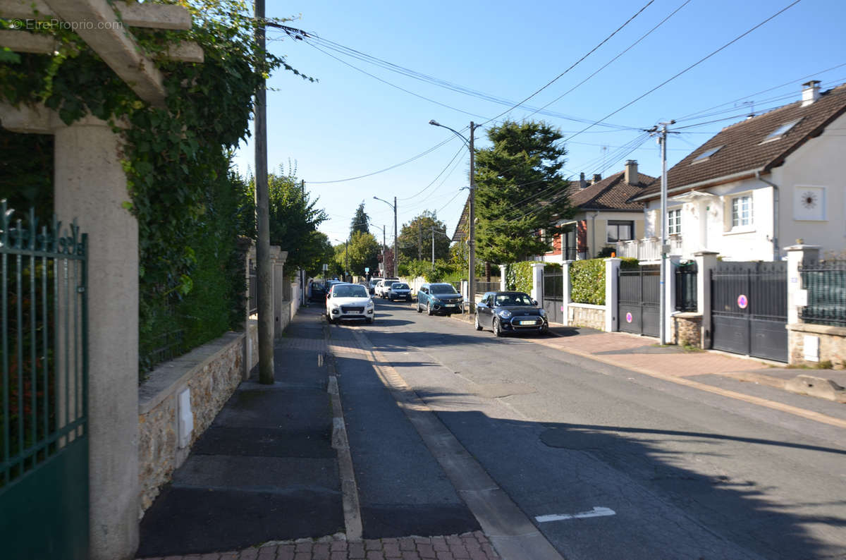 Maison à CHAMPIGNY-SUR-MARNE