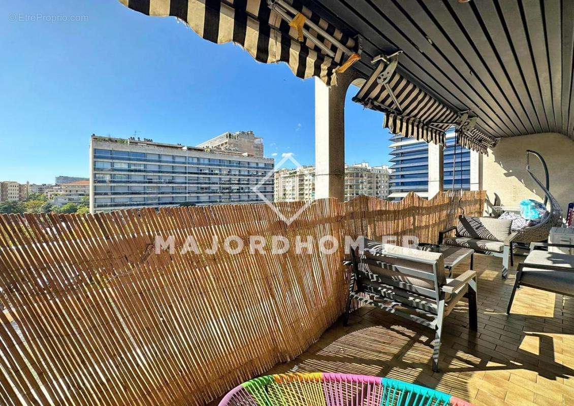 Appartement à MARSEILLE-8E