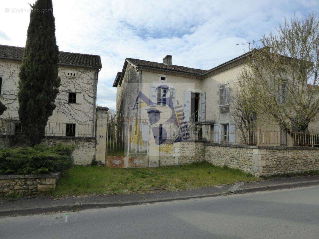 Maison à ANGOULEME