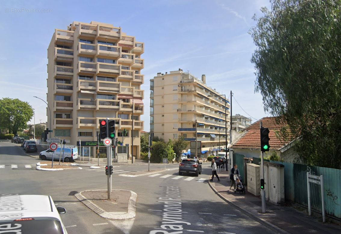 Parking à ANTIBES