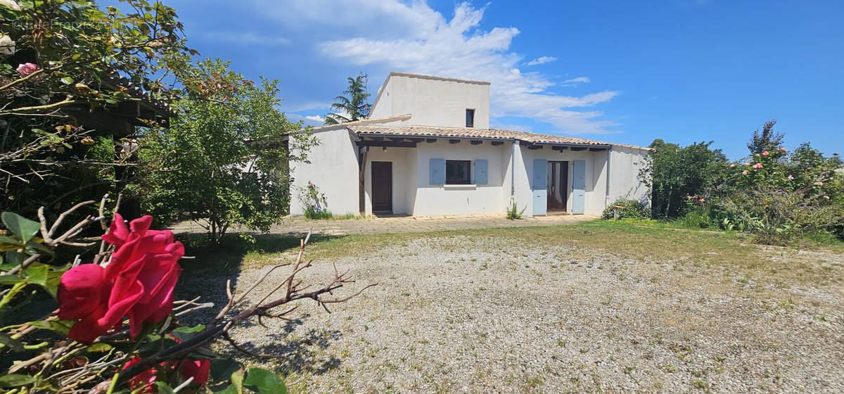 Maison à ALBOUSSIERE