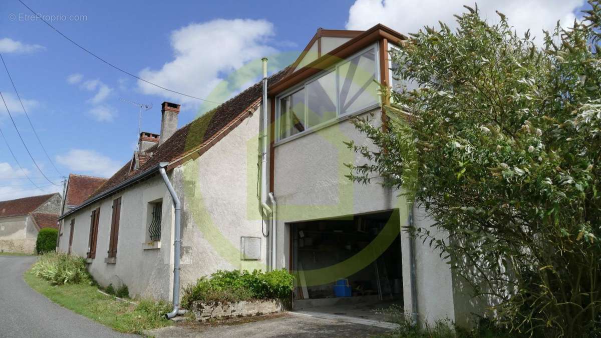 Maison à CHAMBOURG-SUR-INDRE