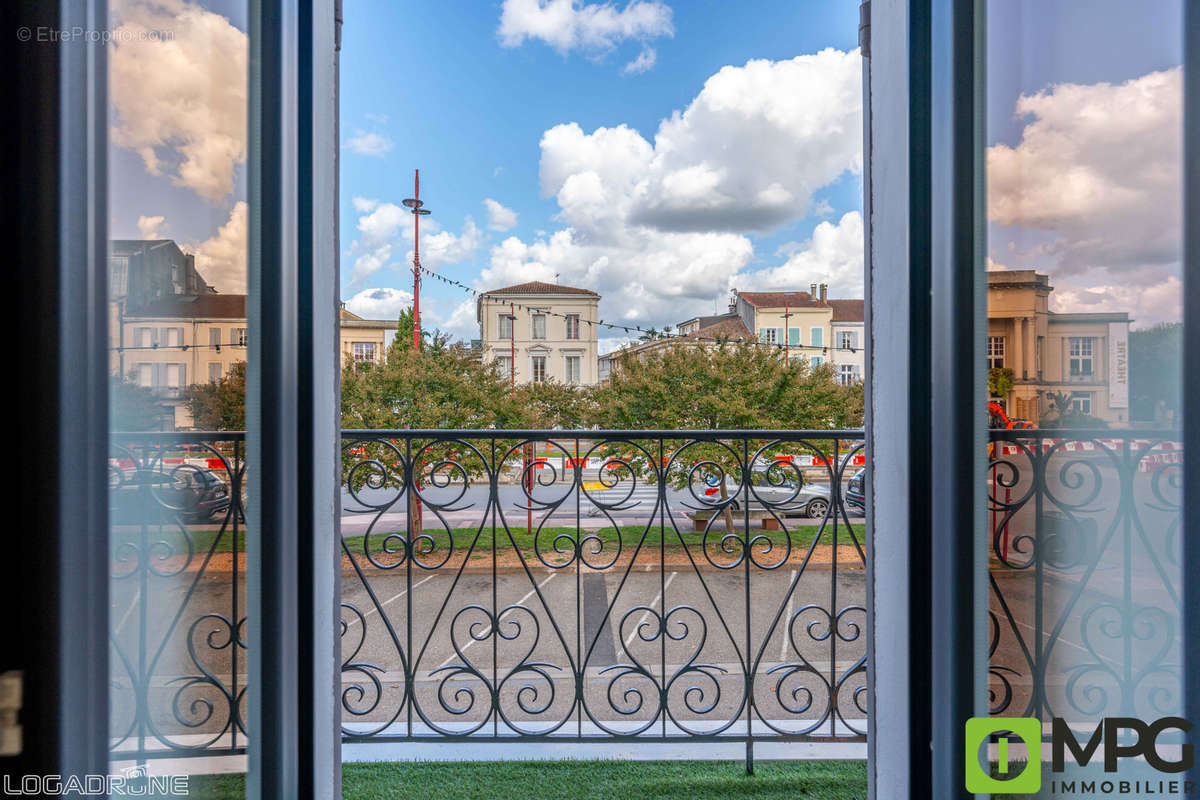 Appartement à VILLENEUVE-SUR-LOT