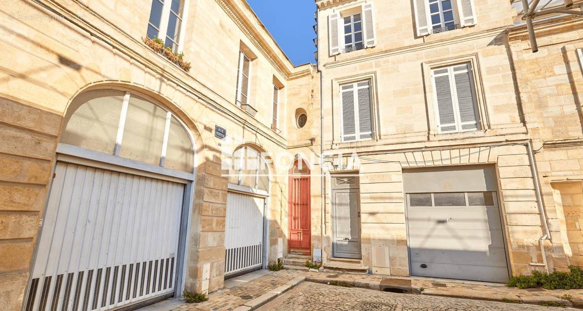 Appartement à BORDEAUX