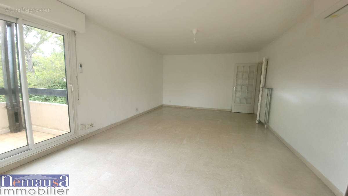 Appartement à NIMES