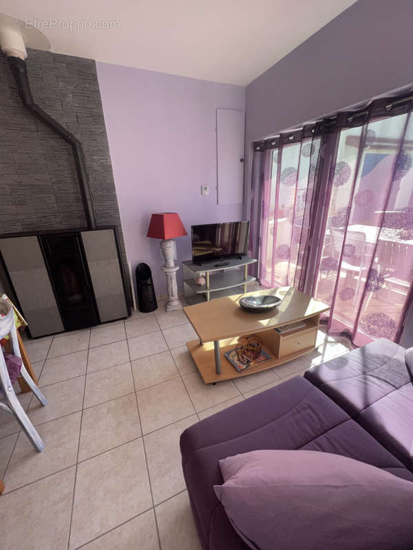 Appartement à MONTCEAU-LES-MINES