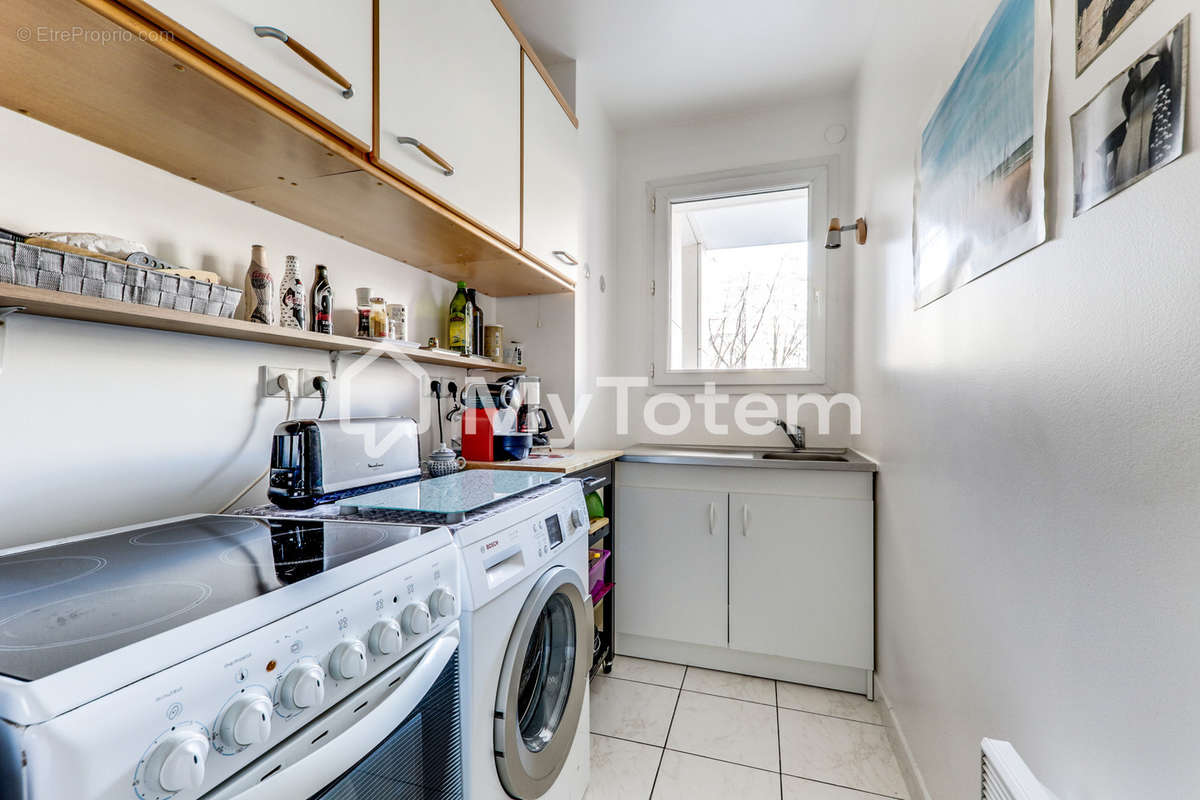 Appartement à LEVALLOIS-PERRET