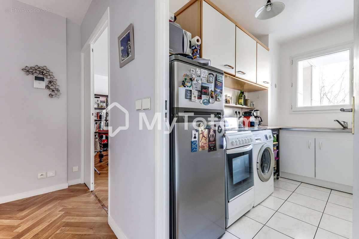 Appartement à LEVALLOIS-PERRET