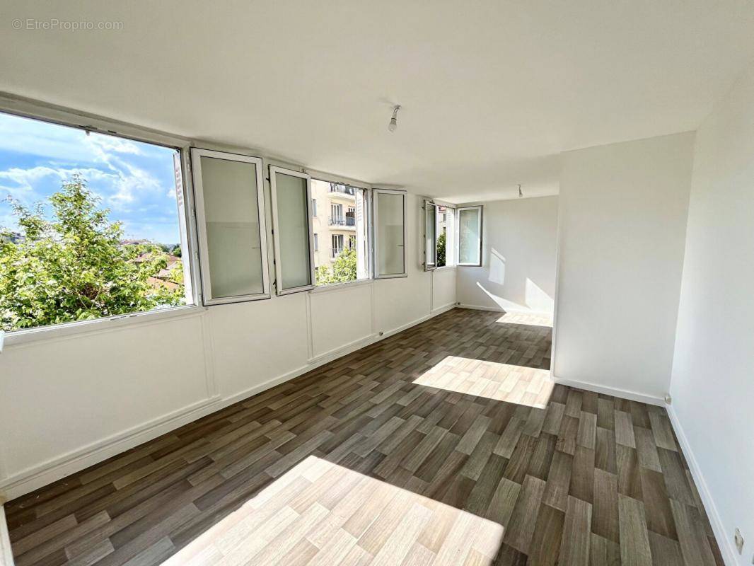 Appartement à VILLEURBANNE