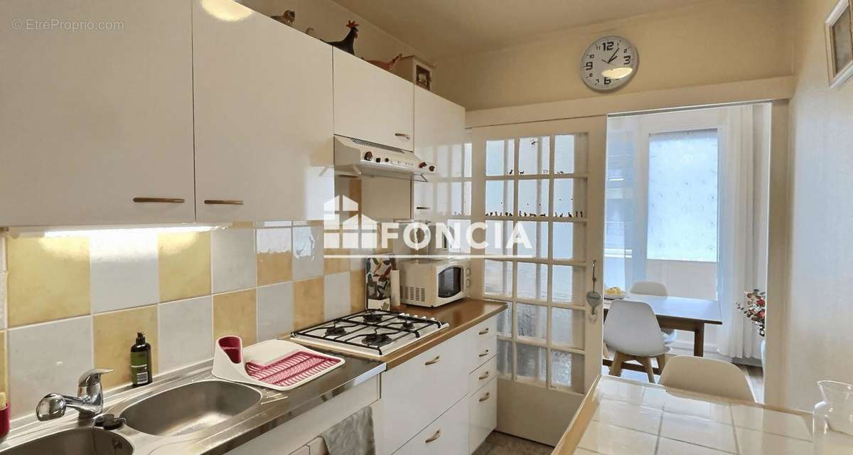 Appartement à SAINT-ETIENNE