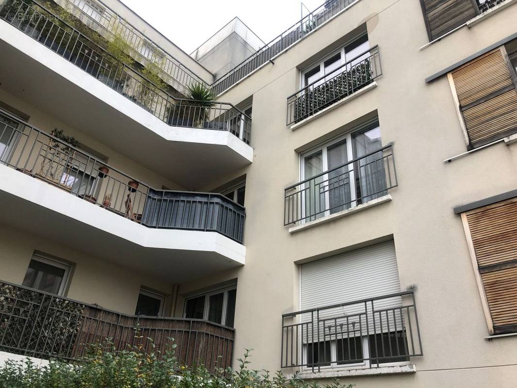 Appartement à NANTERRE