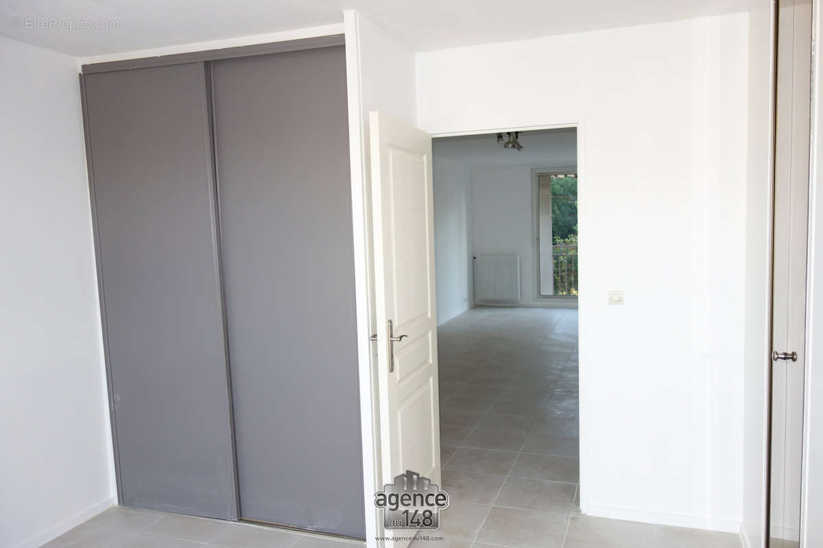 Appartement à MARSEILLE-14E