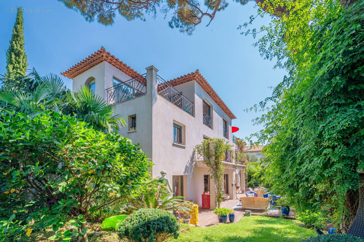 Maison à TOULON