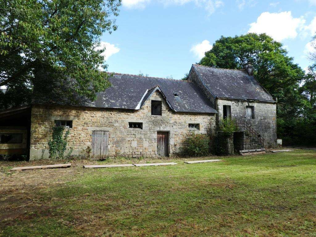 Maison à LOCMALO