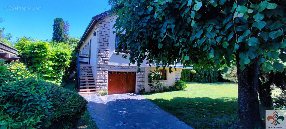 Maison à SAINT-MEMMIE