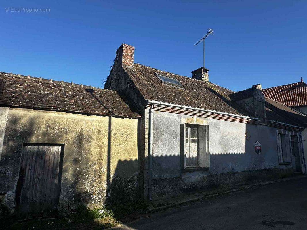 Maison à LE GUE-DE-LA-CHAINE