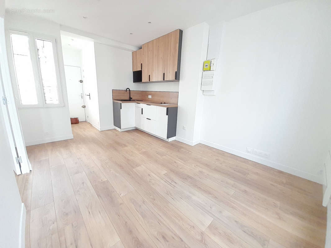 Appartement à PARIS-20E