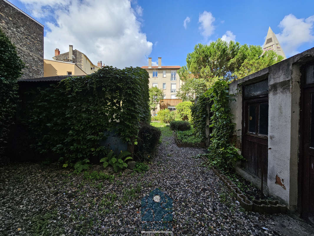 Maison à CLERMONT-FERRAND