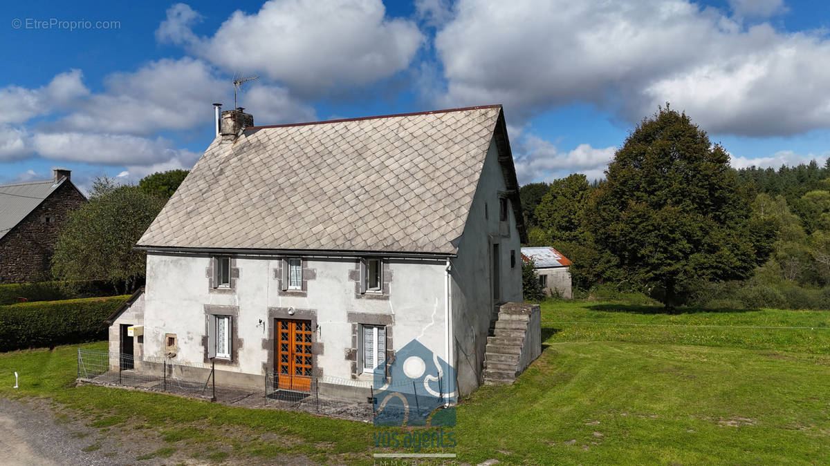 Maison à BOURG-LASTIC