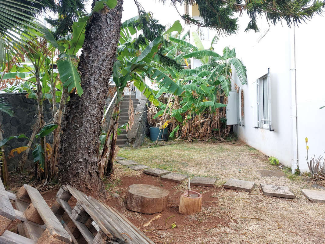 Appartement à SAINT-DENIS