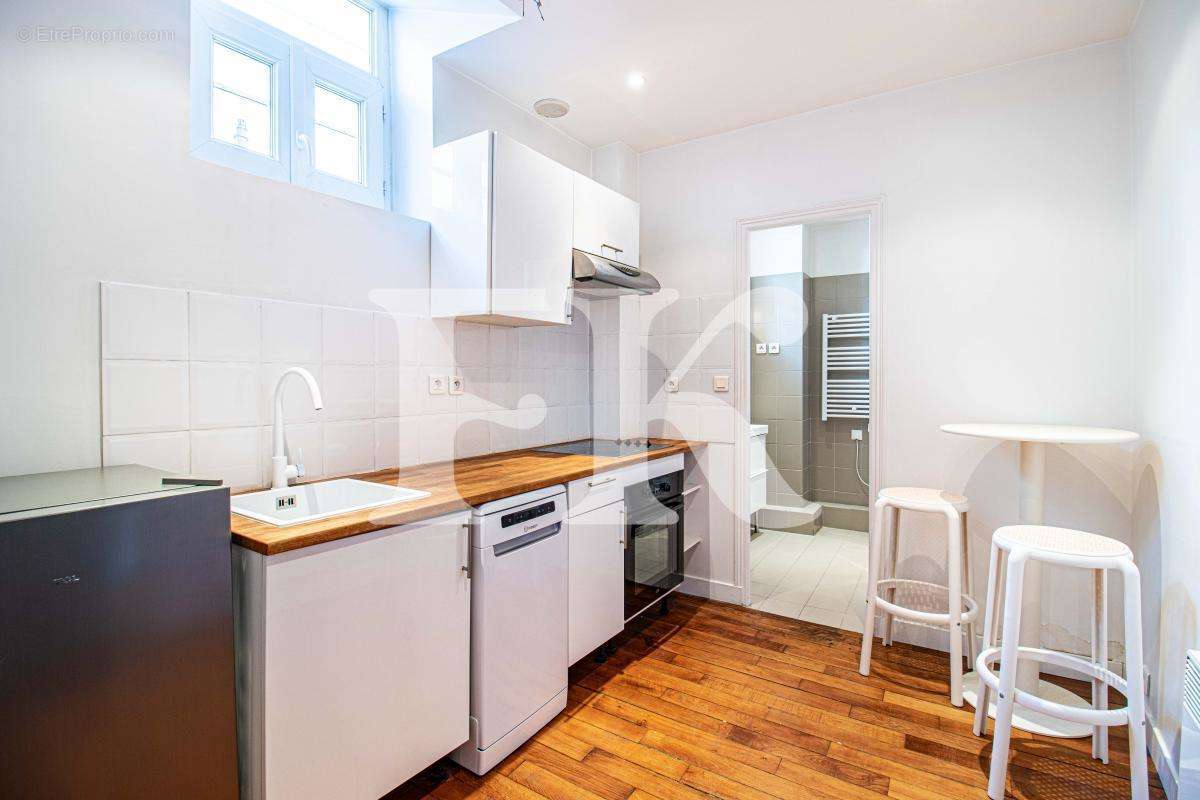 Appartement à PARIS-6E