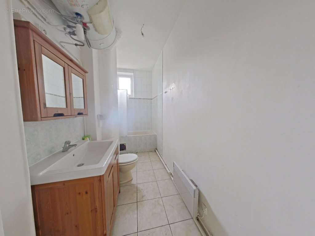 Appartement à PARIS-11E