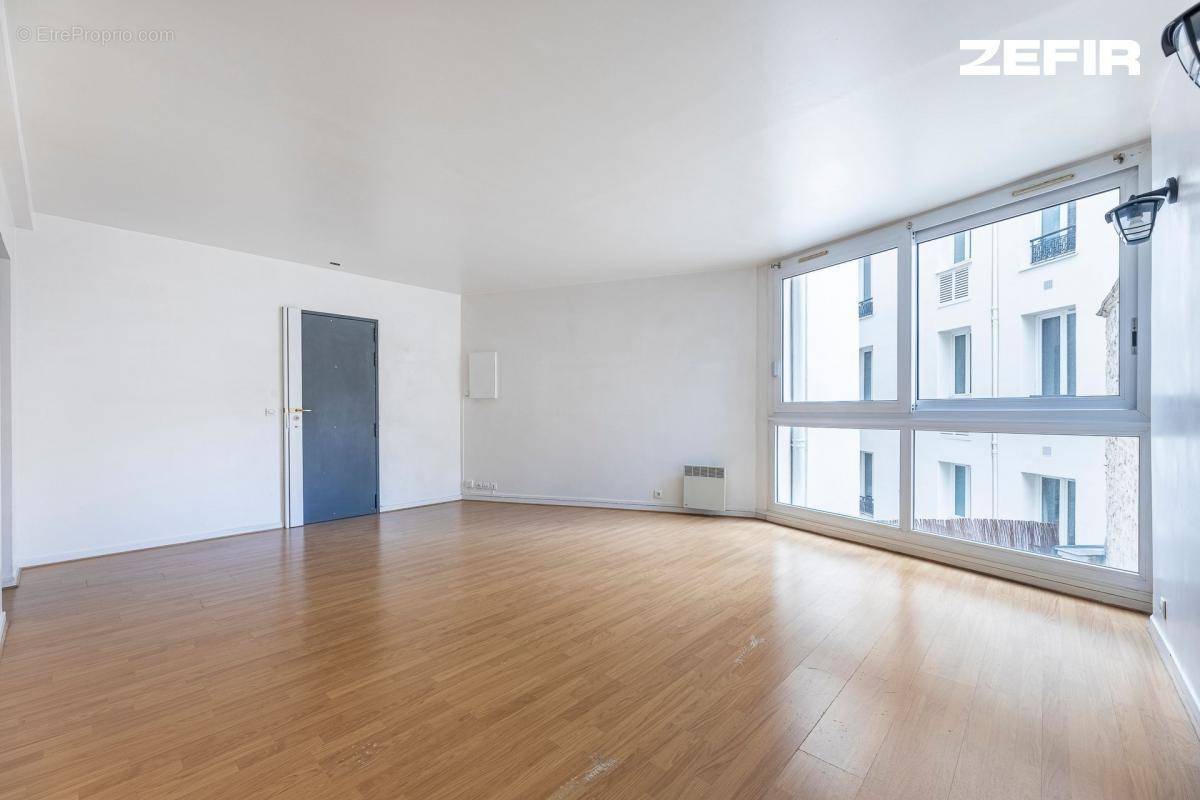 Appartement à PARIS-19E