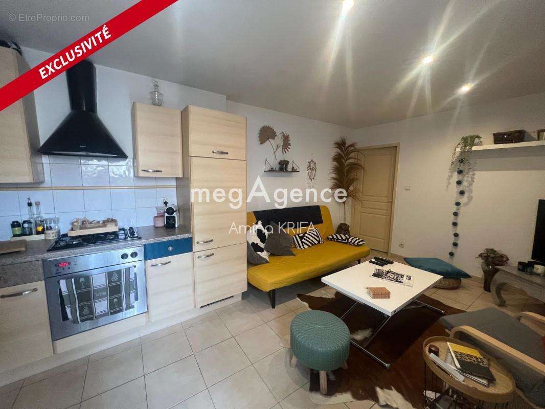 Appartement à HYERES