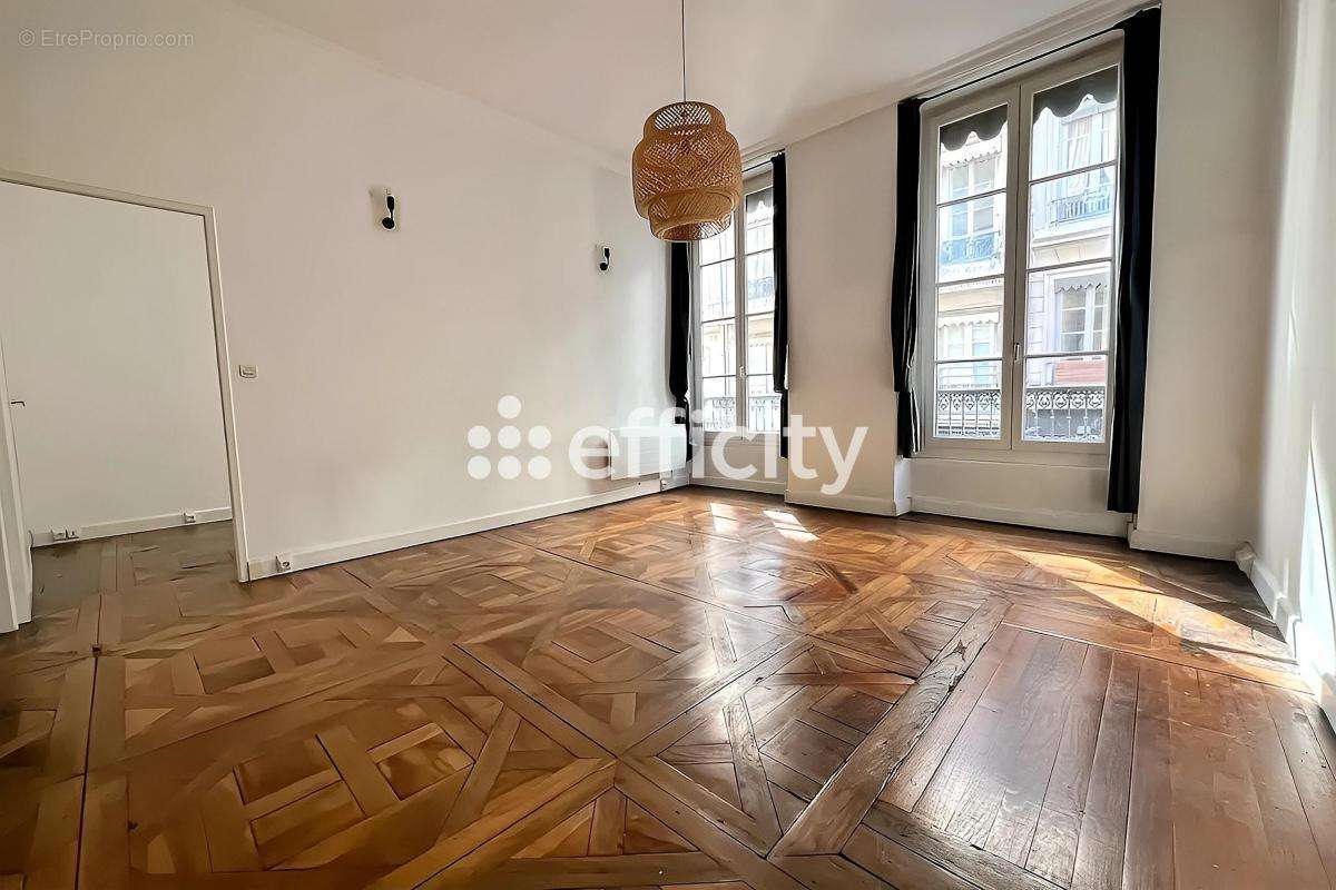 Appartement à LYON-2E