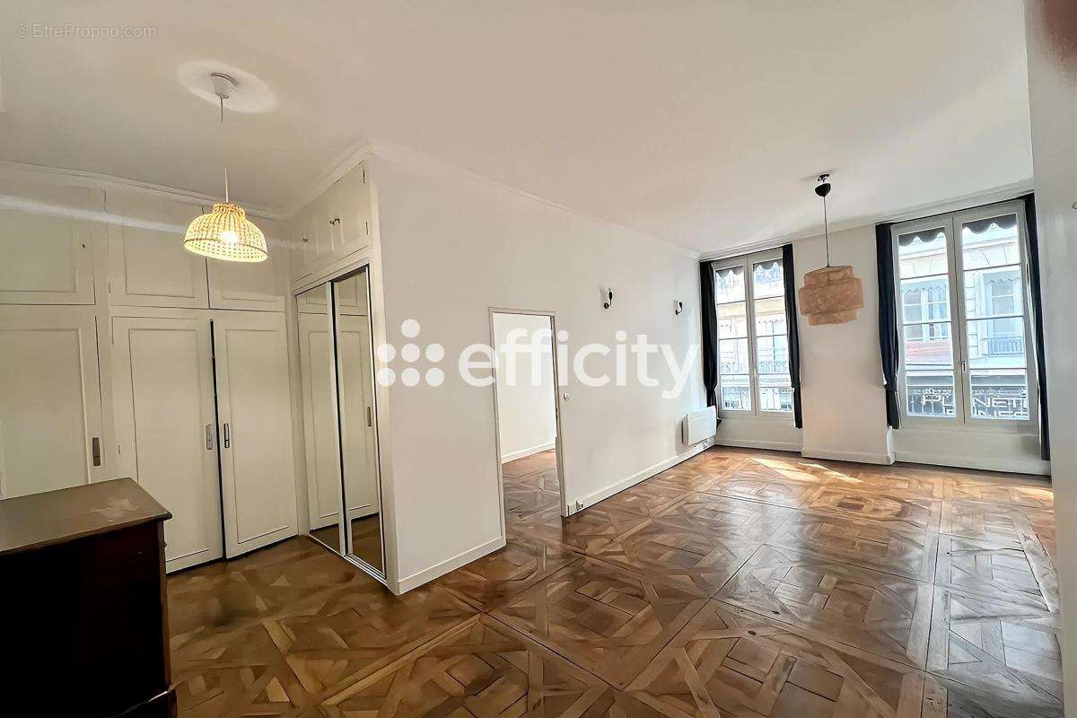 Appartement à LYON-2E