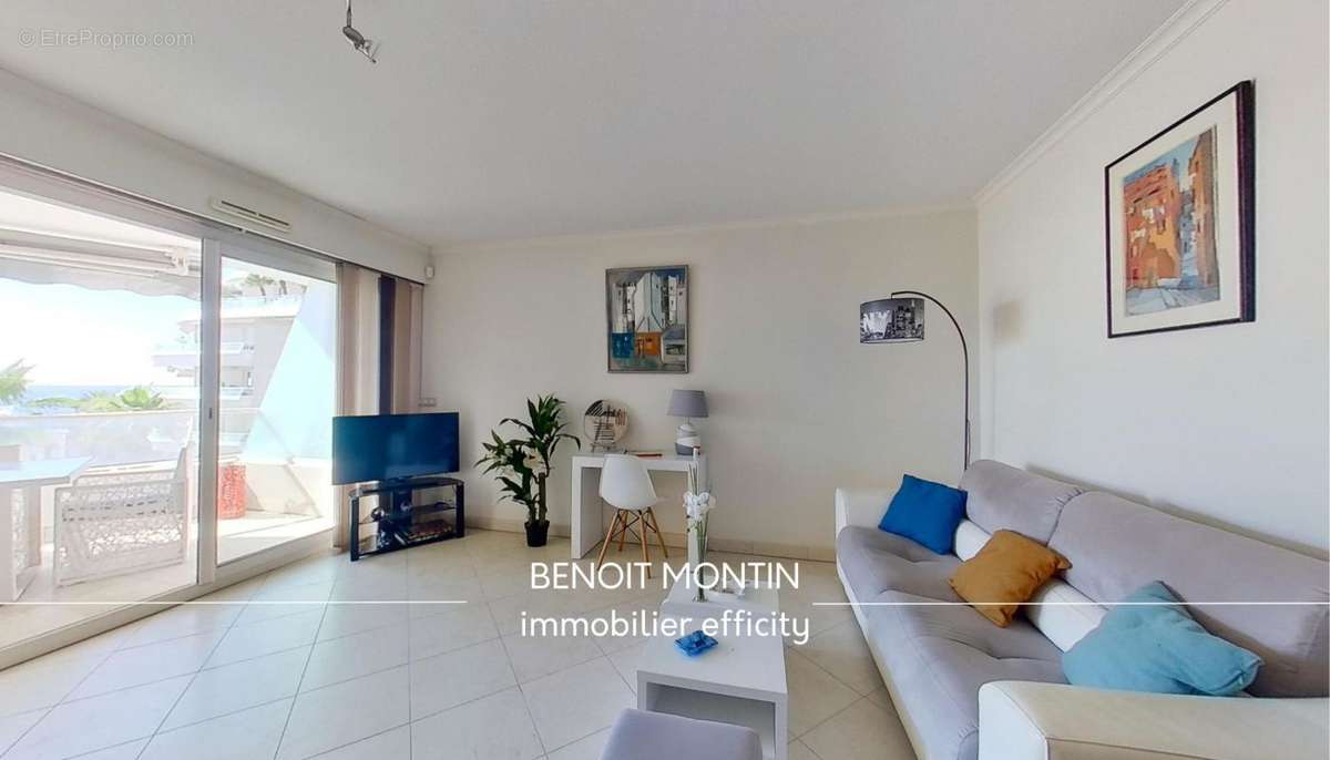 Appartement à FREJUS