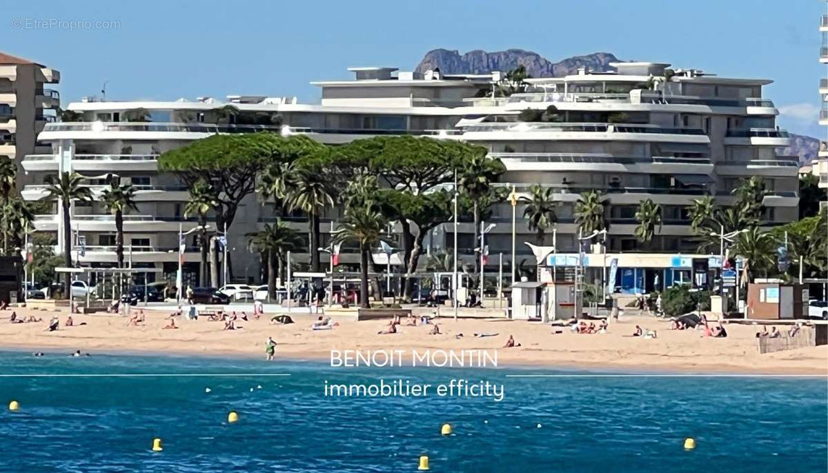 Appartement à FREJUS