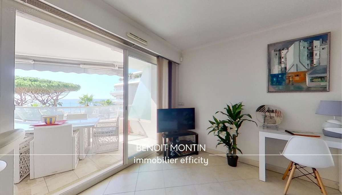 Appartement à FREJUS