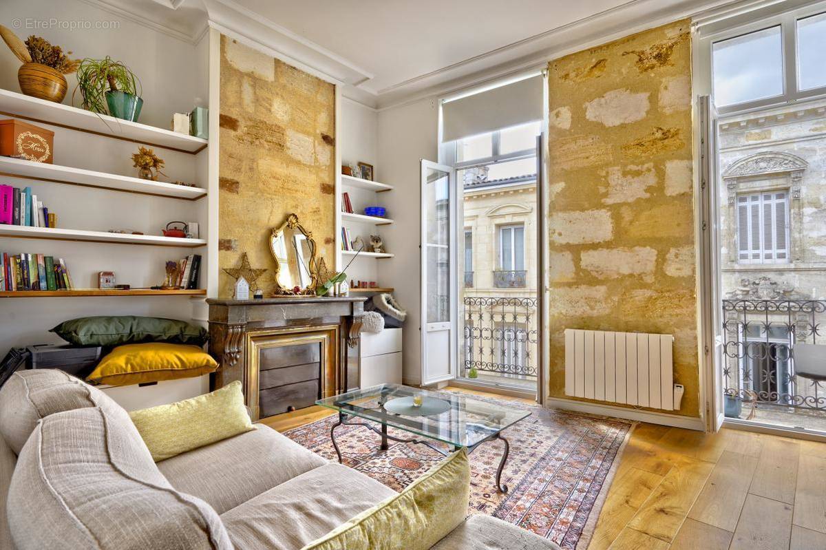 Appartement à BORDEAUX