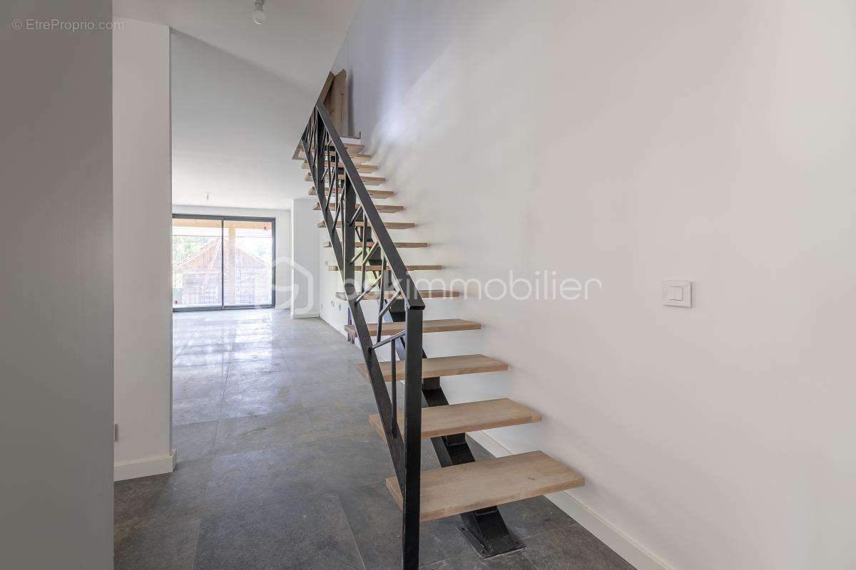 Appartement à ANNECY-LE-VIEUX