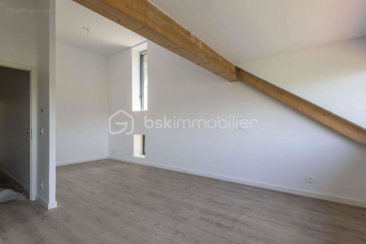 Appartement à ANNECY-LE-VIEUX