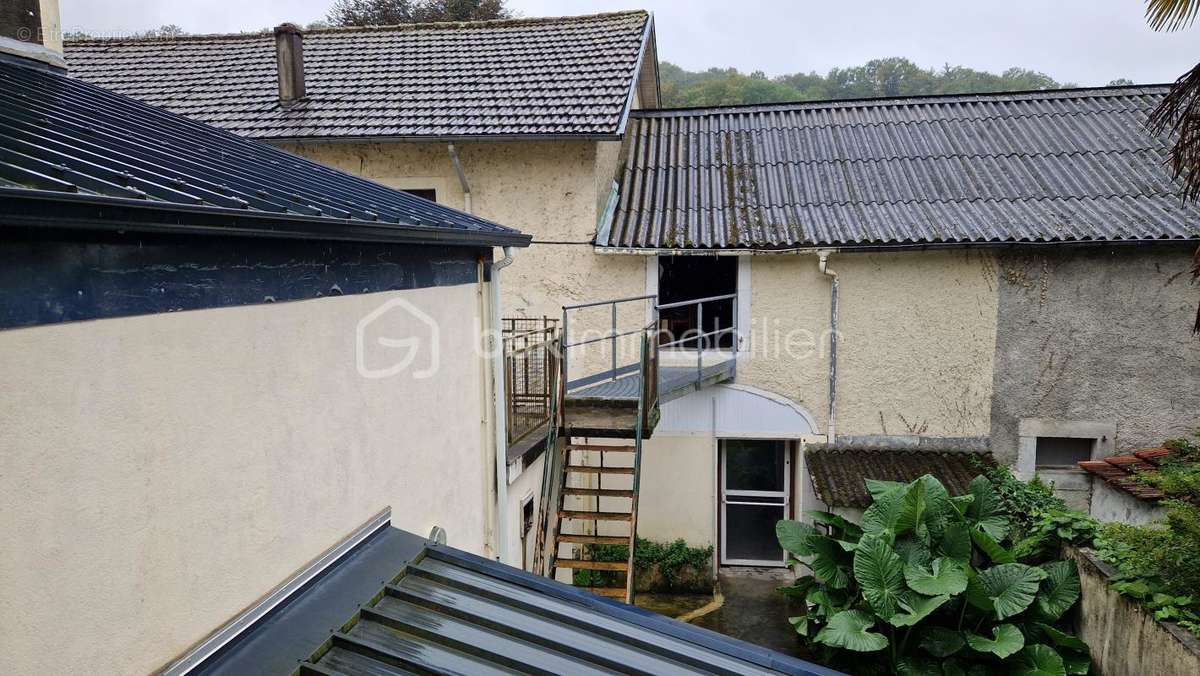 Appartement à LESTELLE-BETHARRAM