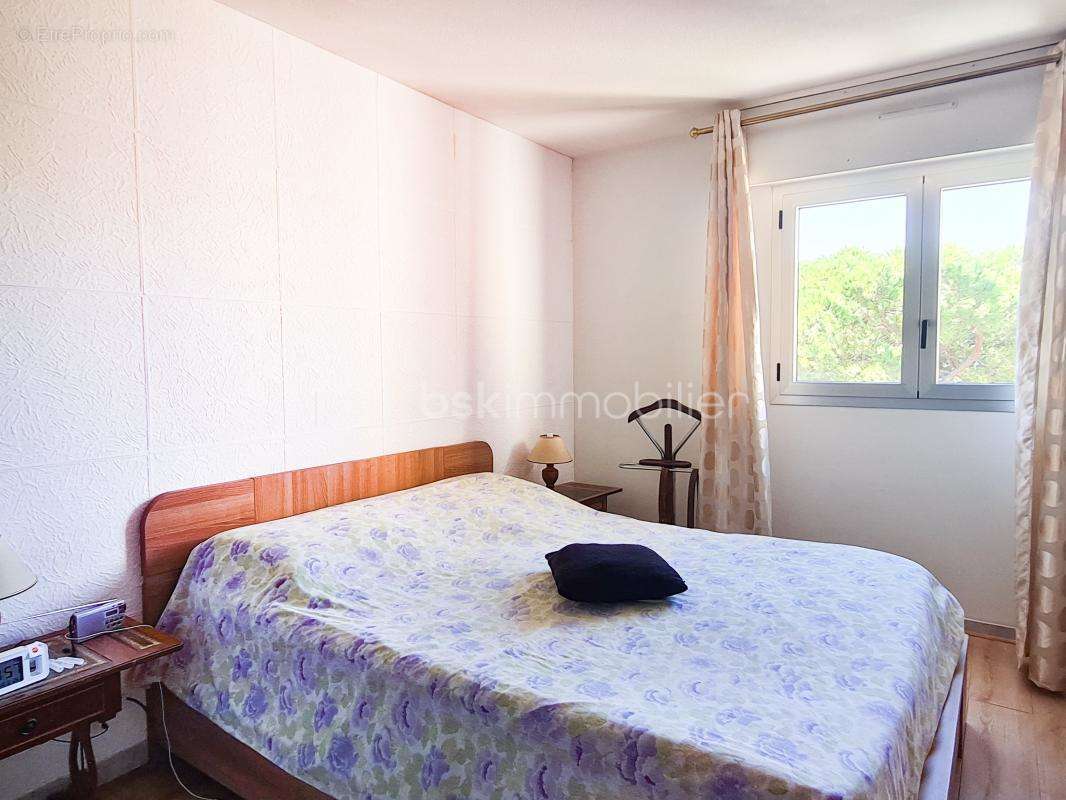 Appartement à VALLAURIS