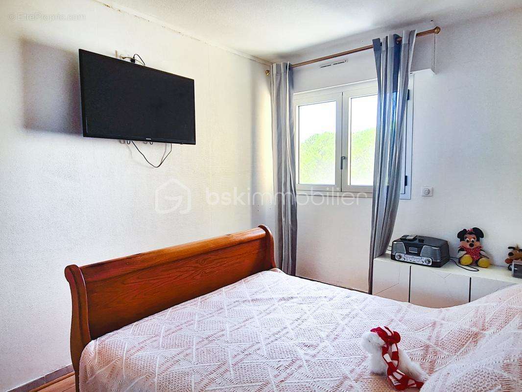 Appartement à VALLAURIS