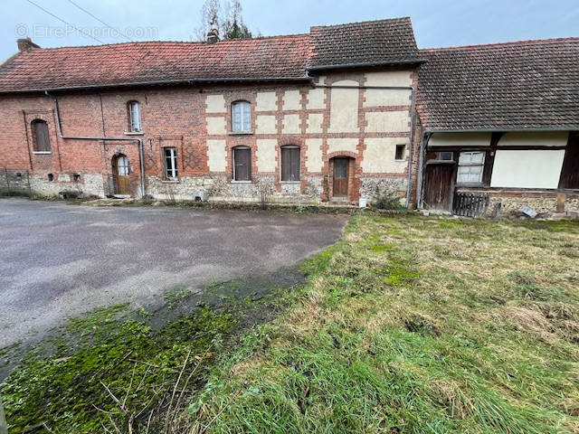 Maison à NEUFCHATEL-EN-BRAY